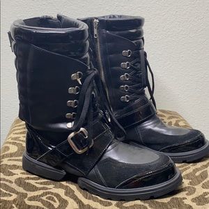 BFree Women’s Black Combat Snow Boots Sz 9